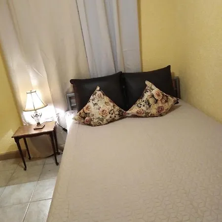 公寓 Ferienwohnung Wendel 普鲁姆